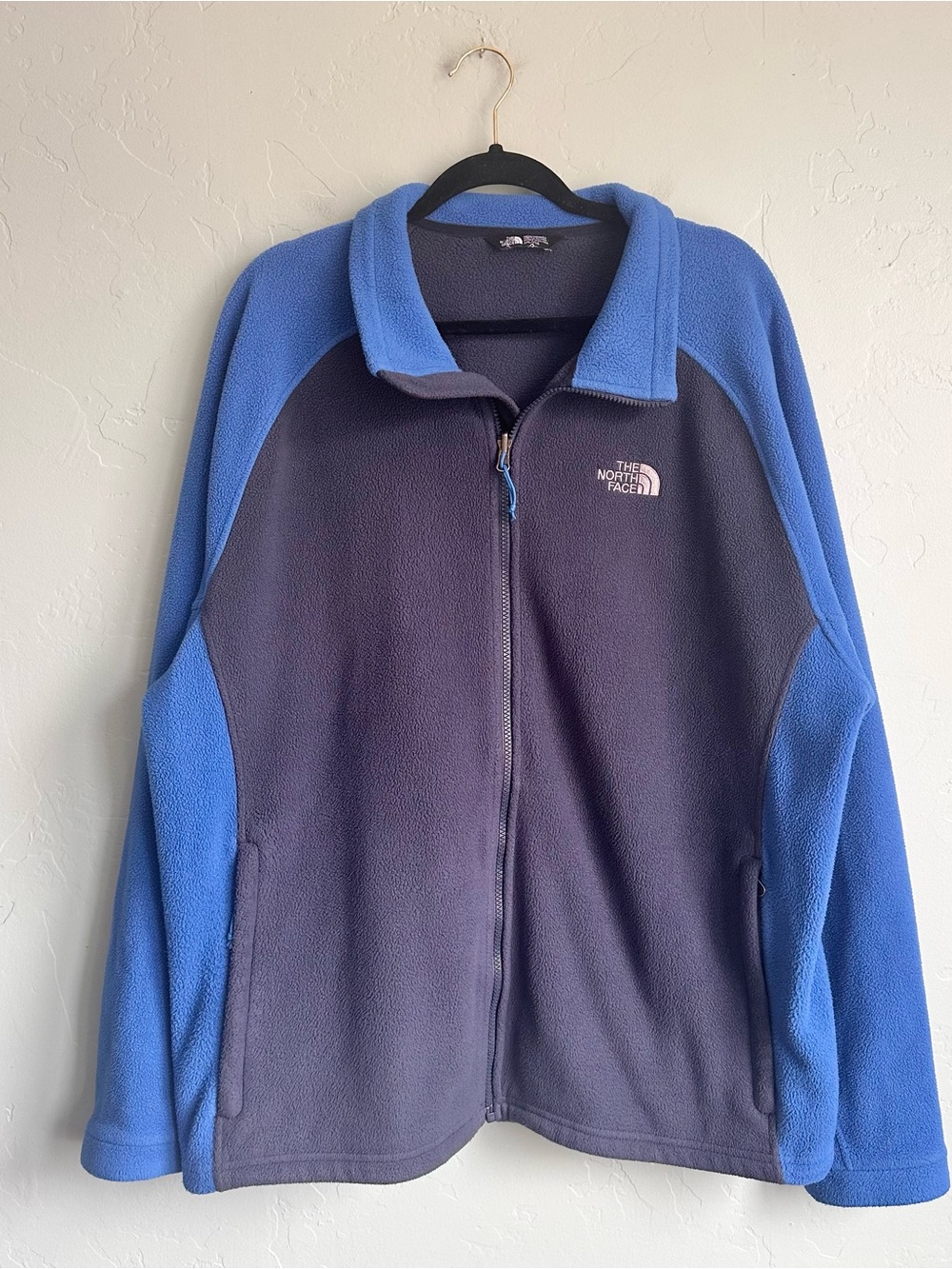 The North Face Men’s Two-Tone Blue Fleece Jacket XXL Outdoor Camping Gorpcore